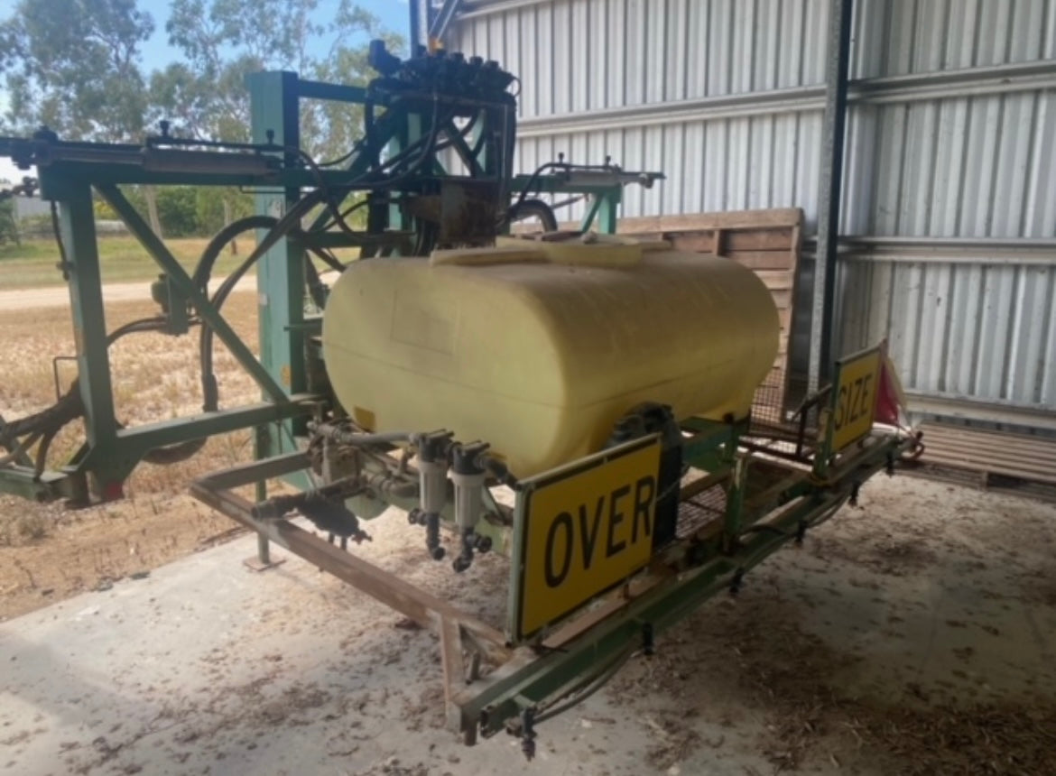 Hayes Linkage Sprayer
