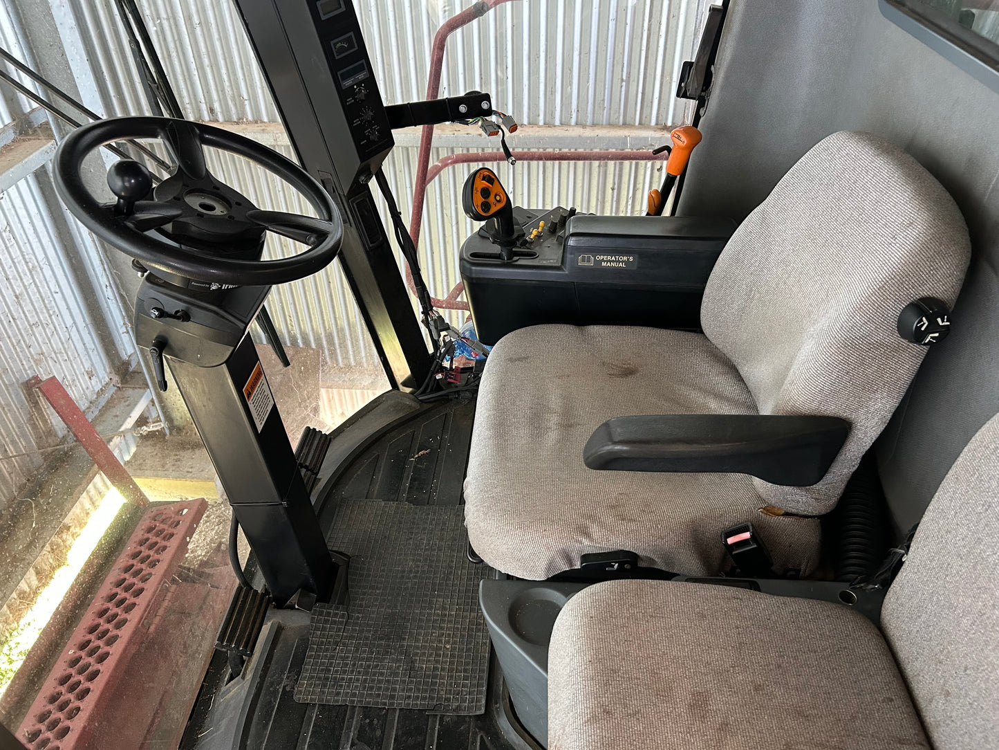 Case IH 2366 Combine