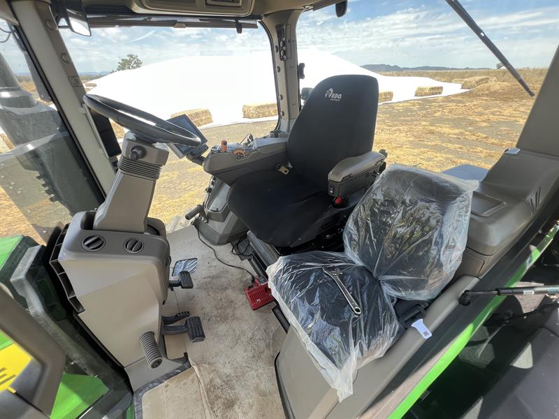 John Deere 8RT410