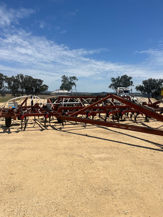 Gason Cultimaster 5100 10m Air Seeder Bar with 1830 Twin Bin Cart