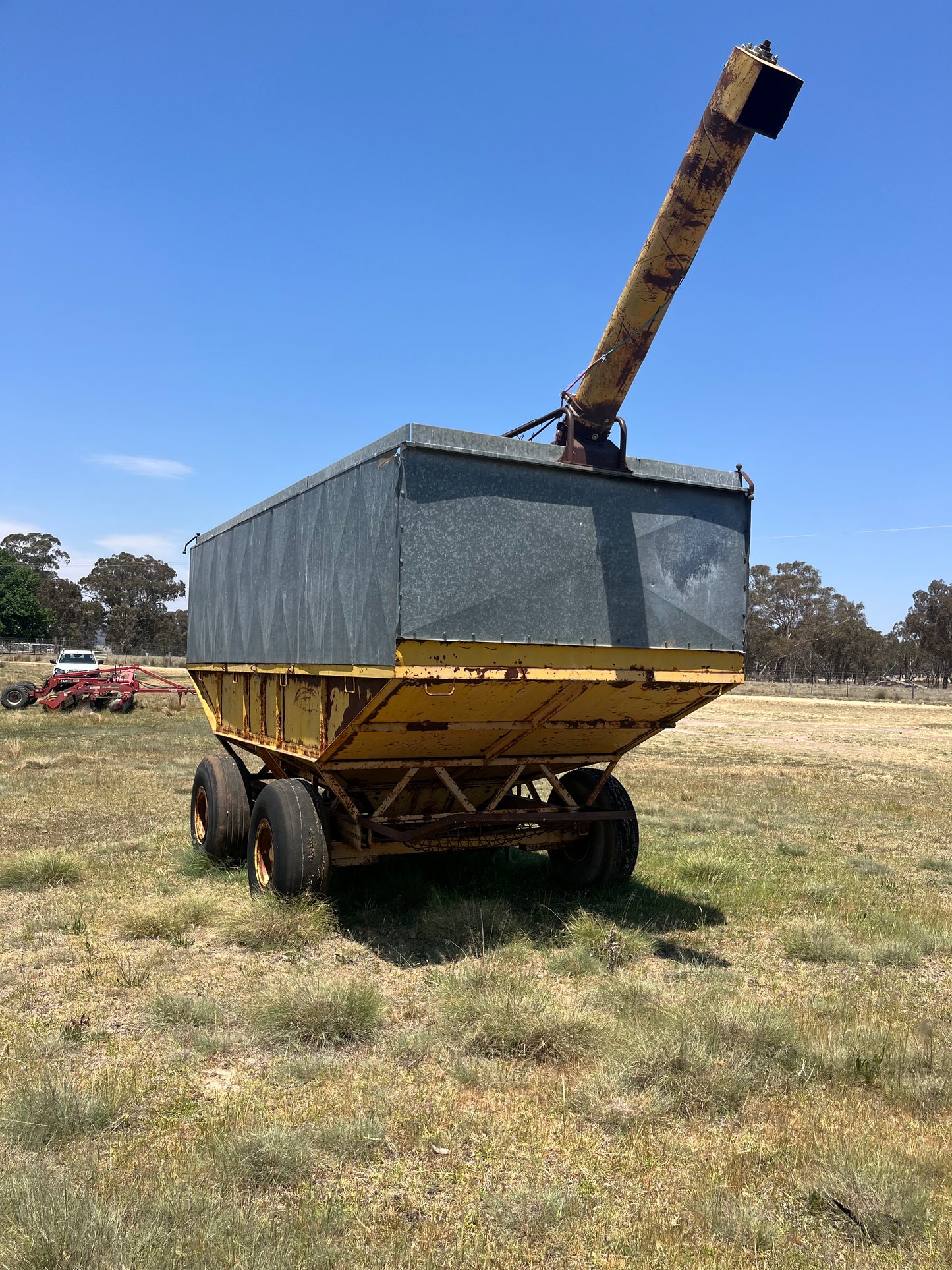 15t Field Bin