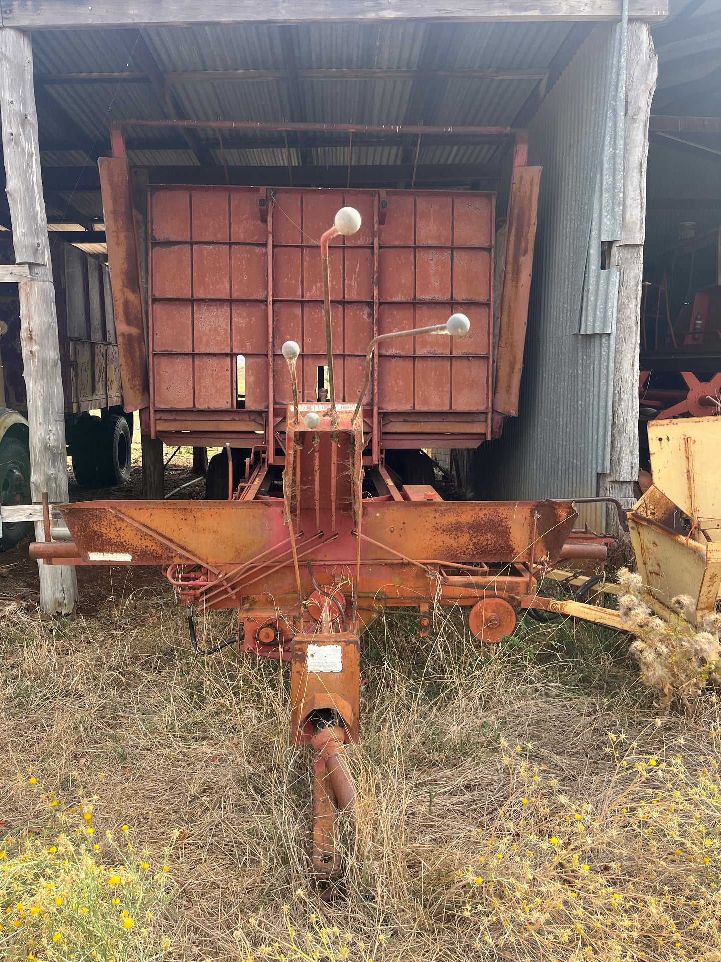 New Holland 1044 stackline